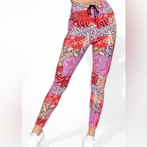 NWT- Eleven by Venus Williams Bandana Babe 7/8 Leggings Size L